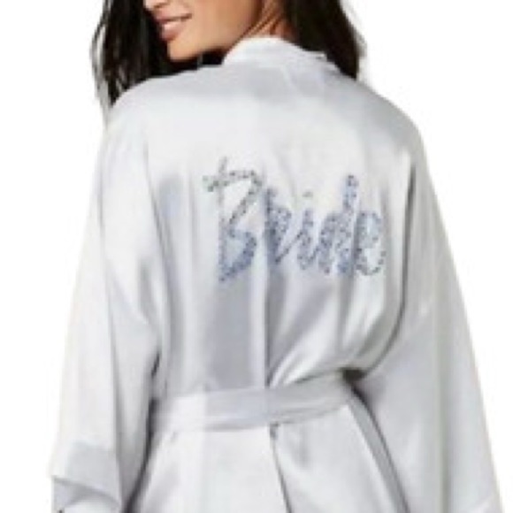 VICTORIA’S SECRET White Satin Bridal Wrap Kimono Robe Bride Blue Crystals OS S M - Picture 3 of 10